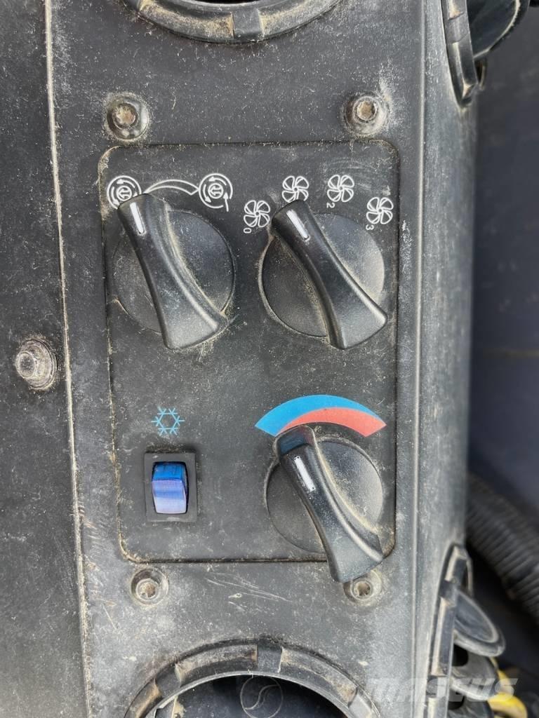 Wirtgen WR 2500 S Recyklátory asfaltu