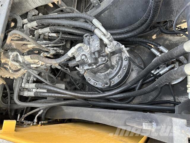 Volvo EC240 Pásová rýpadla