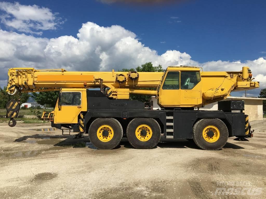 Liebherr LTM 1050 Univerzální terénní jeřáby