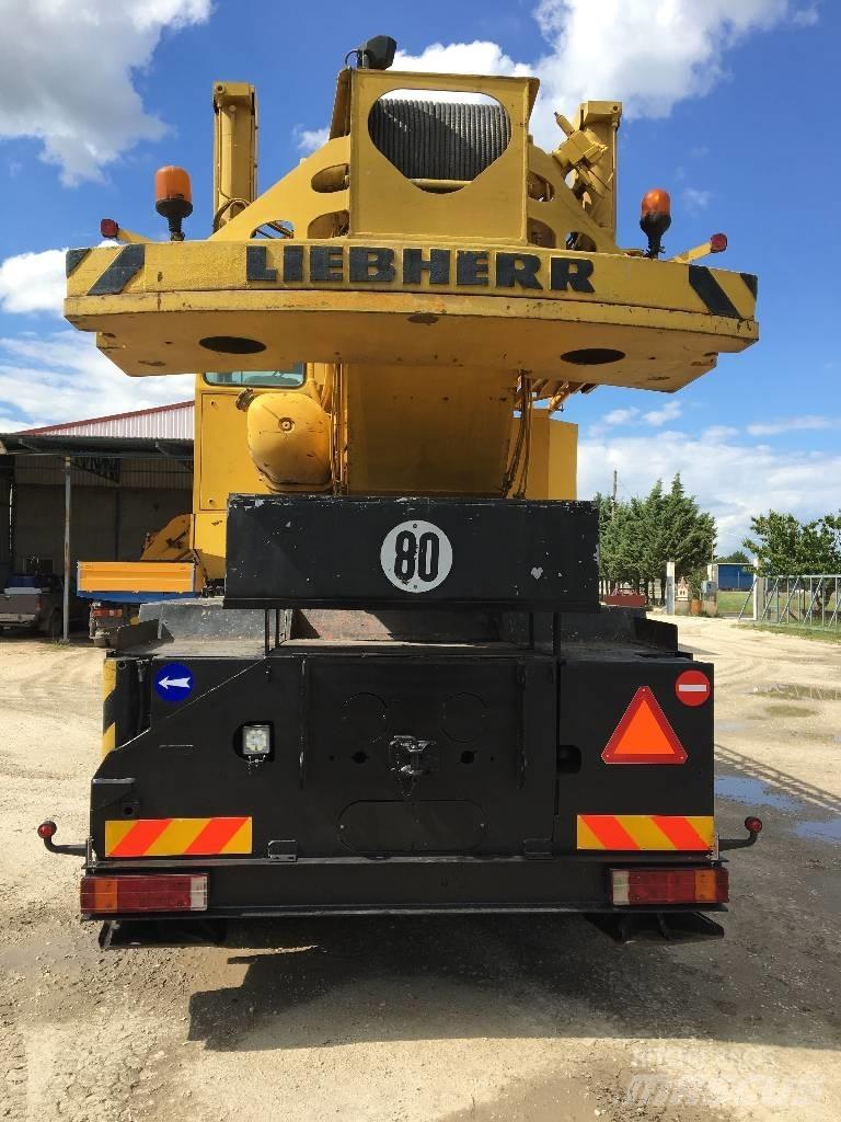 Liebherr LTM 1050 Univerzální terénní jeřáby