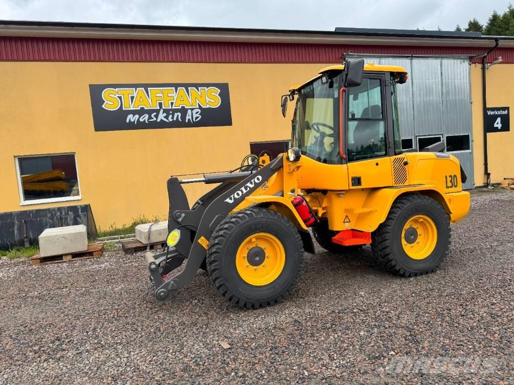 Volvo L 30 HS Kolové nakladače