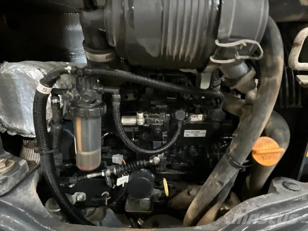 Komatsu PC 26 MR-3 Mini rýpadla < 7t