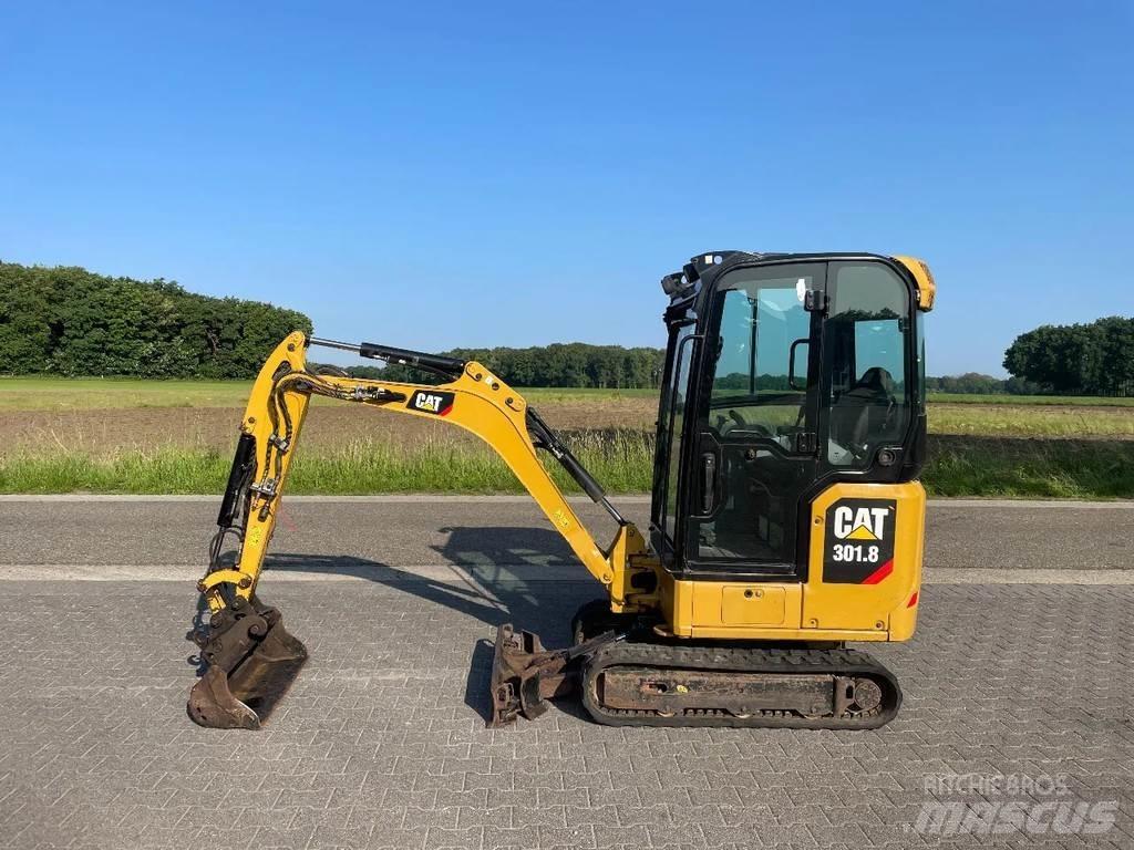 CAT 301.8 Mini rýpadla < 7t