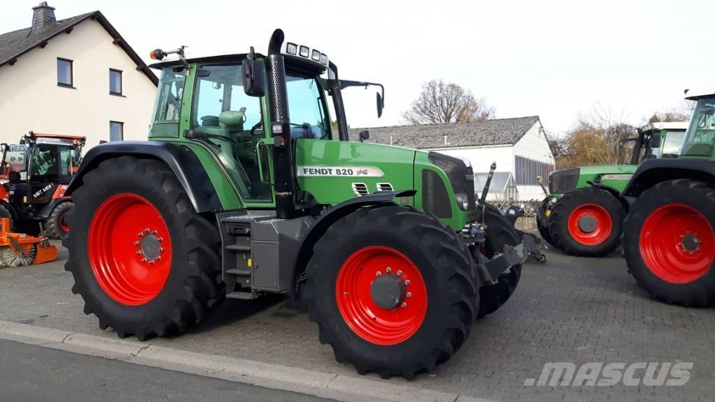 Fendt 820 Vario TMS Traktory