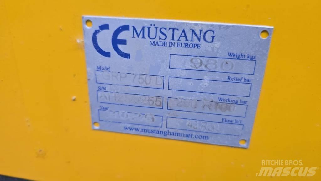 Mustang GRP 750 Ostatní komponenty
