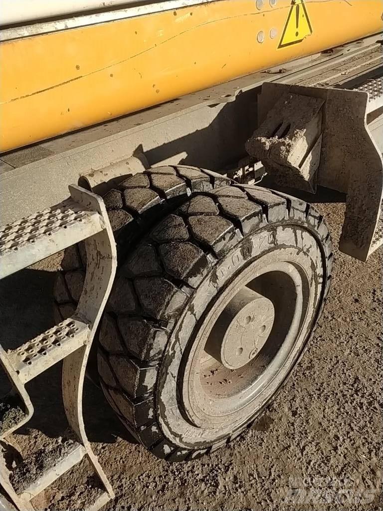 Liebherr LH 24 M Stroje pro manipulaci s odpadem