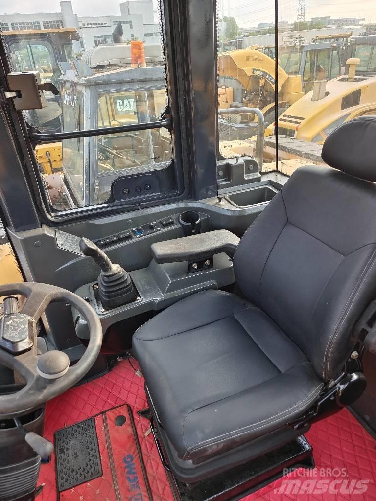 XCMG ZL 50 GN Kolové nakladače