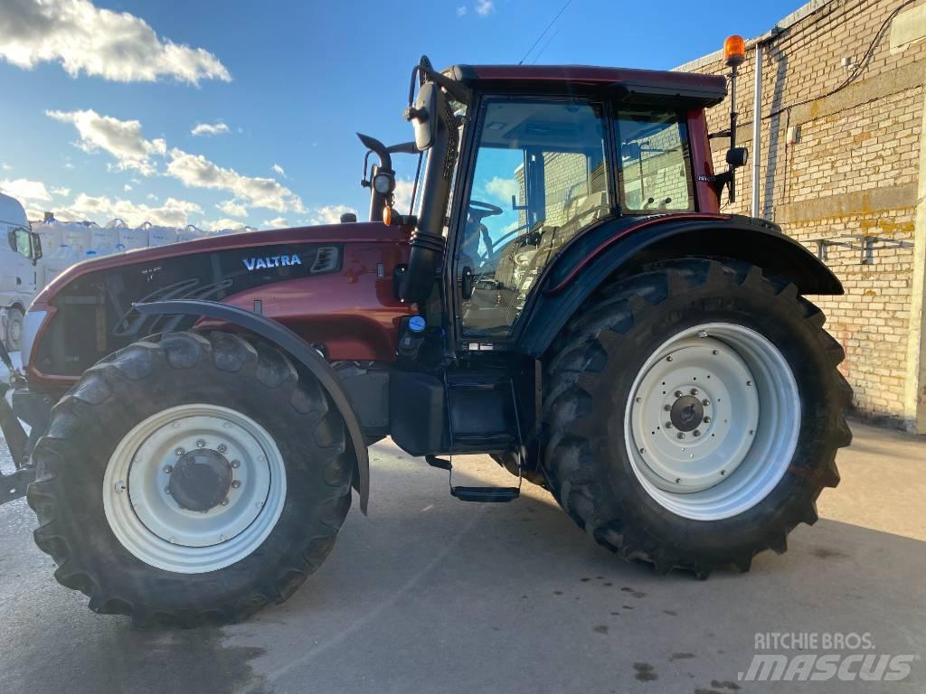 Valtra T 193 HT Traktory