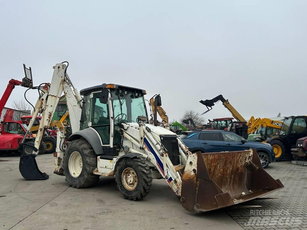 CASE SR590-4PS Rýpadlo-nakladače