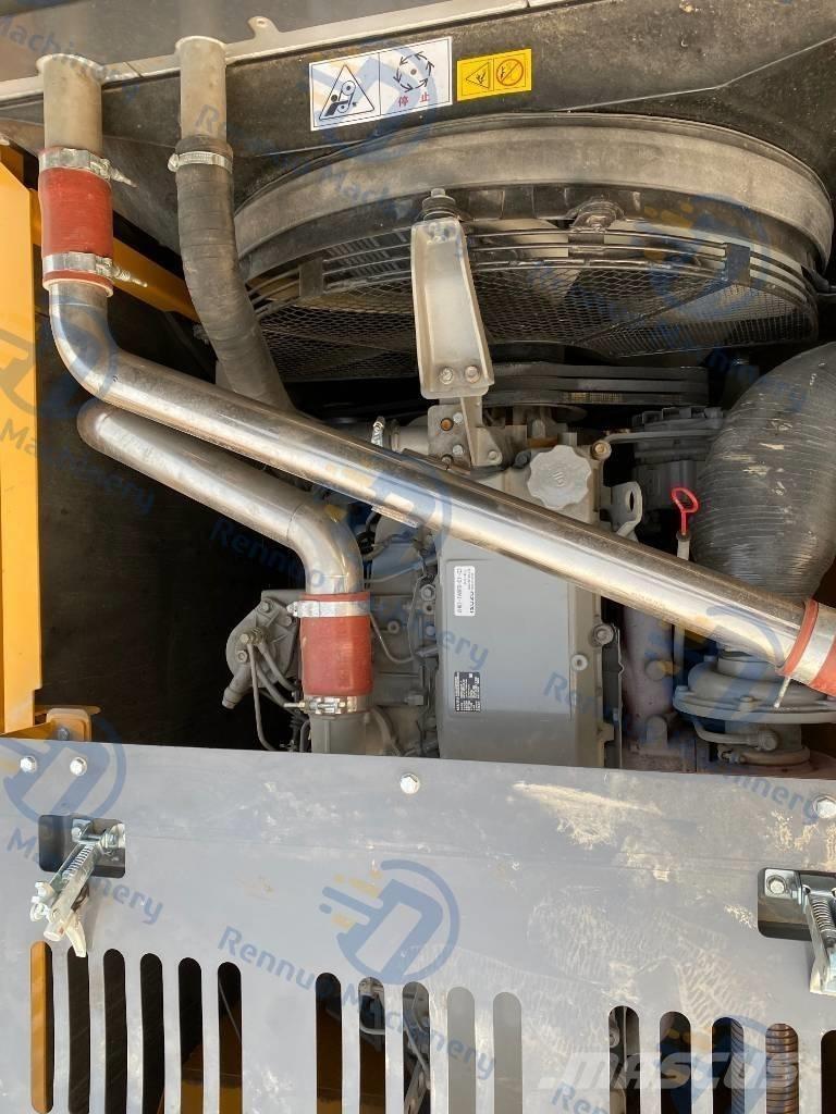 XCMG XE 370 DA Pásová rýpadla