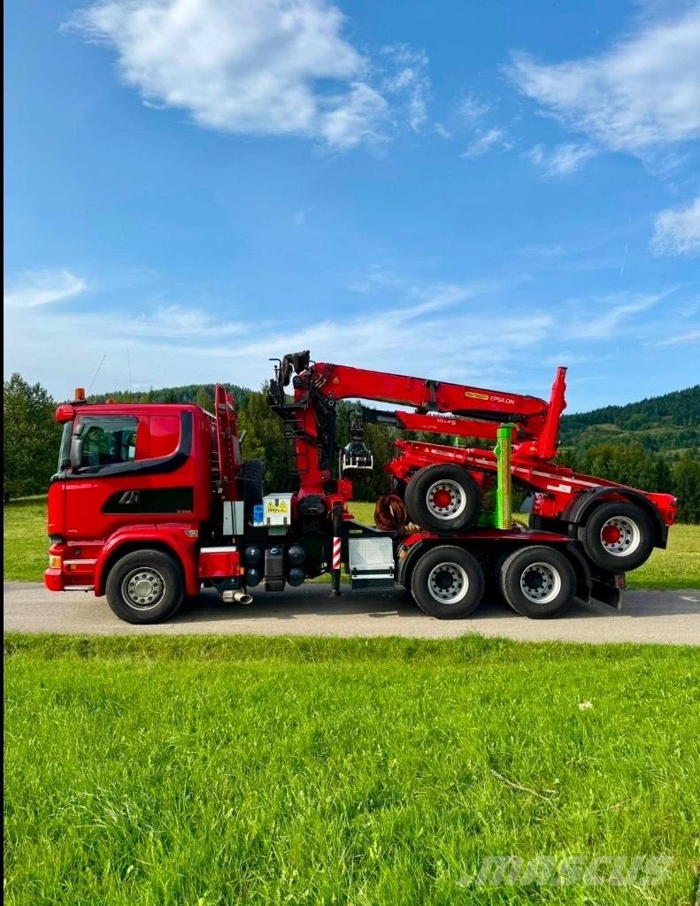 Scania R580 V8 6x4 Vozy na přepravu kmenů