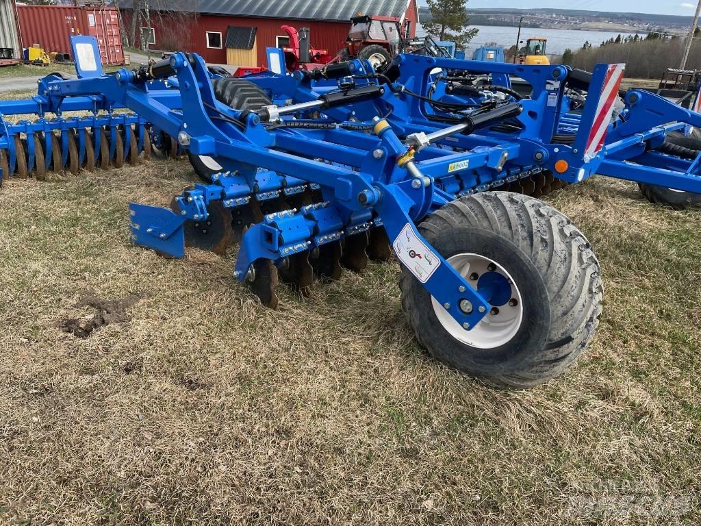 New Holland SDM 500T Talířové brány