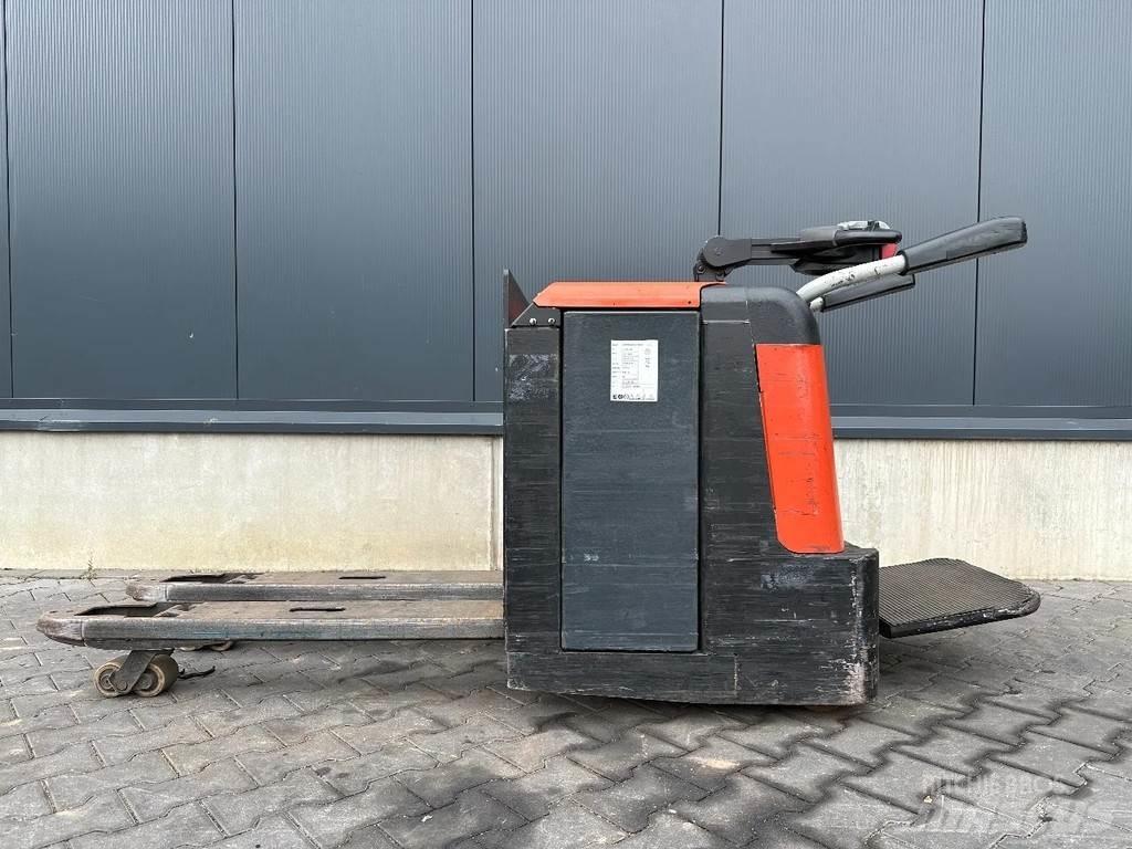 BT LPE240/M Ručně vedené vysokozdvižné vozíky