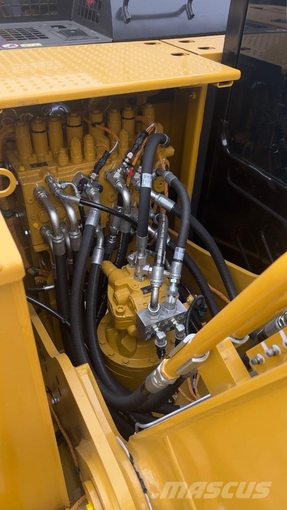CAT 313 GC Pásová rýpadla