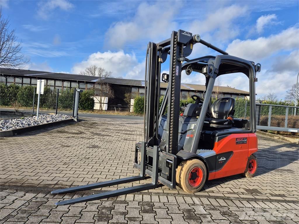Linde E16P-02 Akumulátorové vozíky
