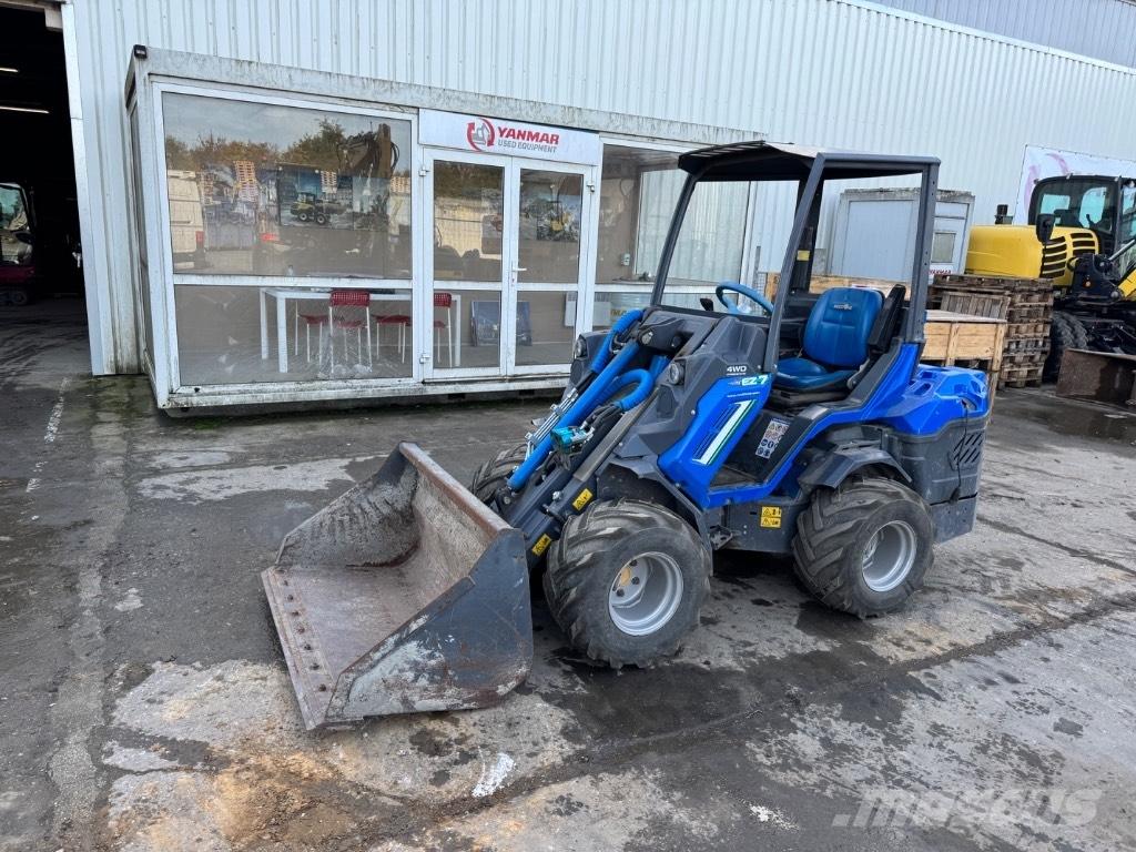 MultiOne EZ7 (ELECT) Kolové nakladače