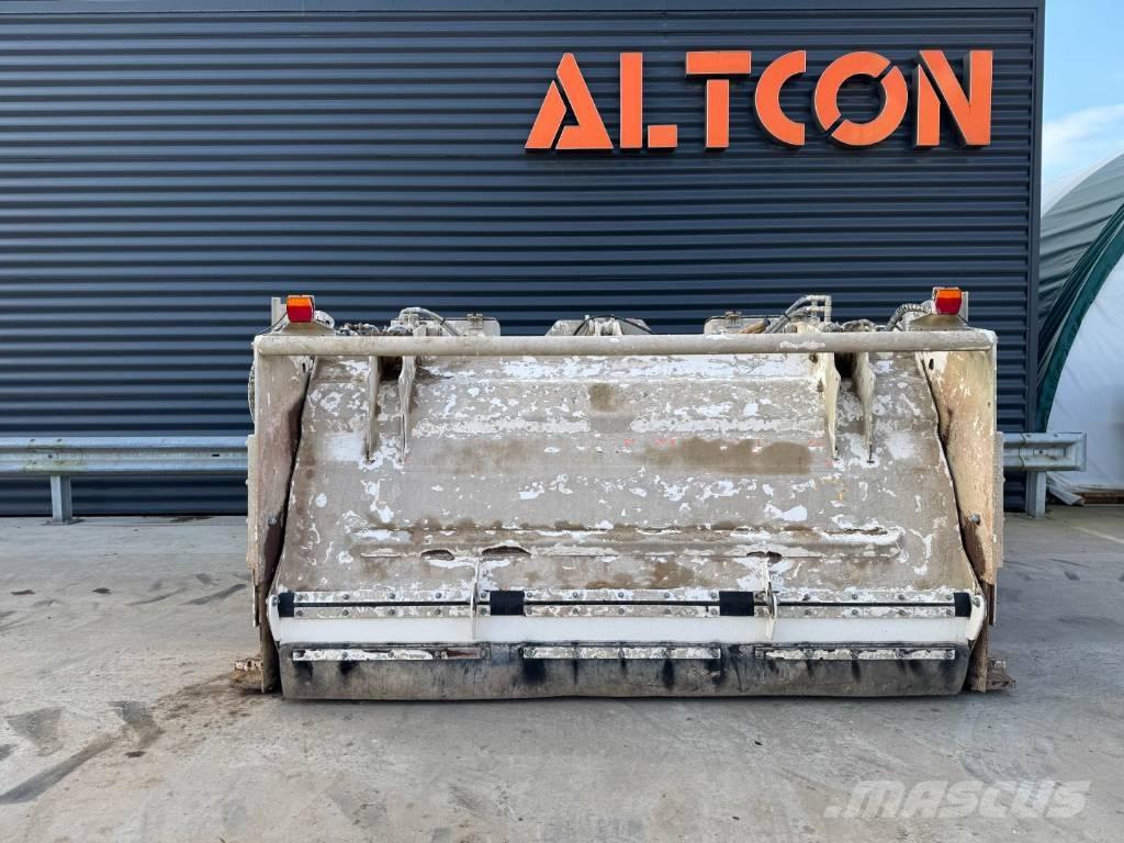 Wirtgen WS 250 Recyklátory asfaltu