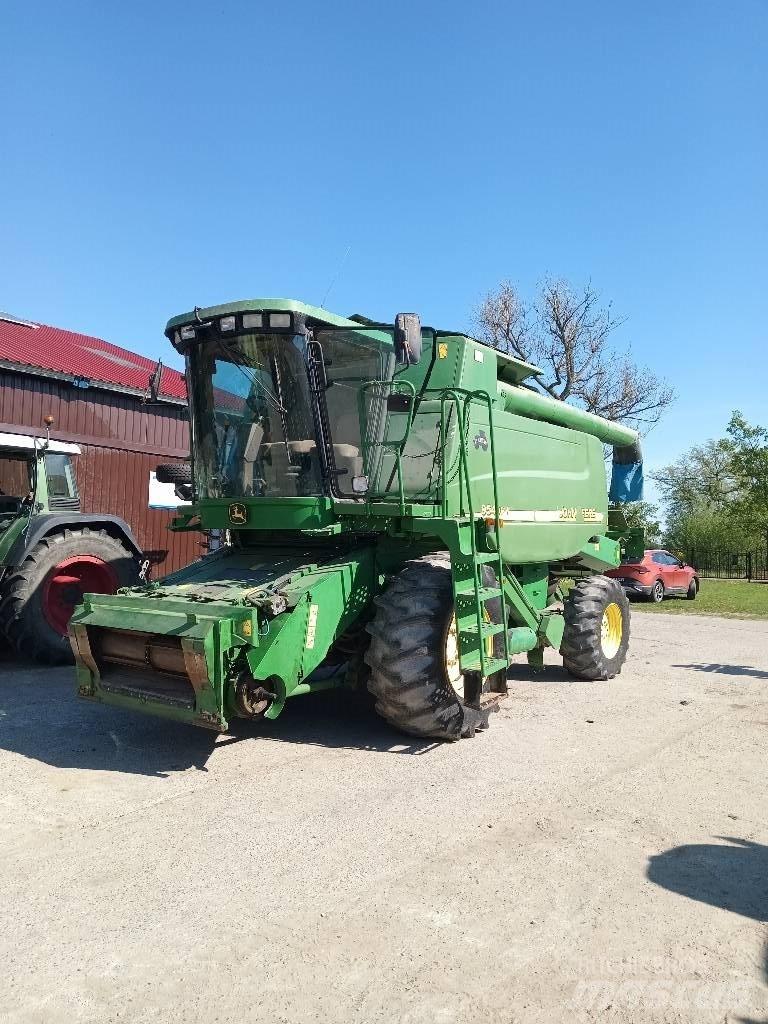 John Deere 9540 CWS Sklízecí mlátičky