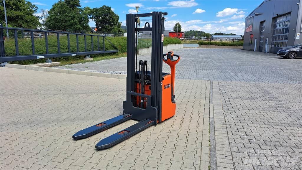 Linde L14C Ručně vedené vysokozdvižné vozíky