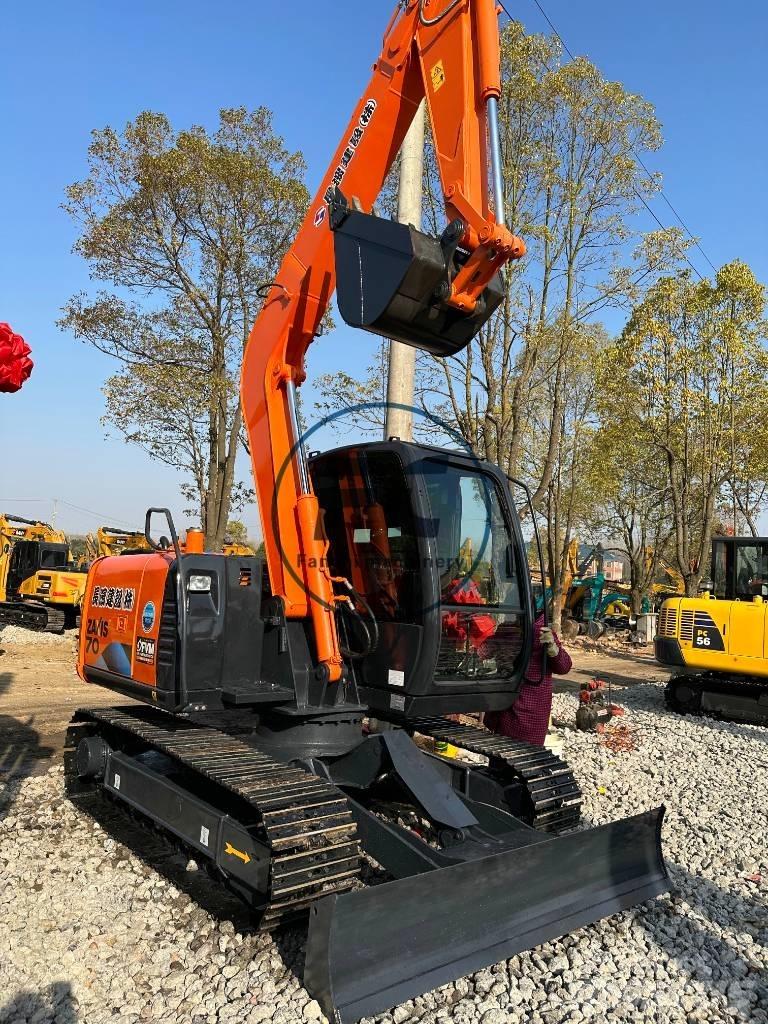 Hitachi ZX 70 Pásová rýpadla