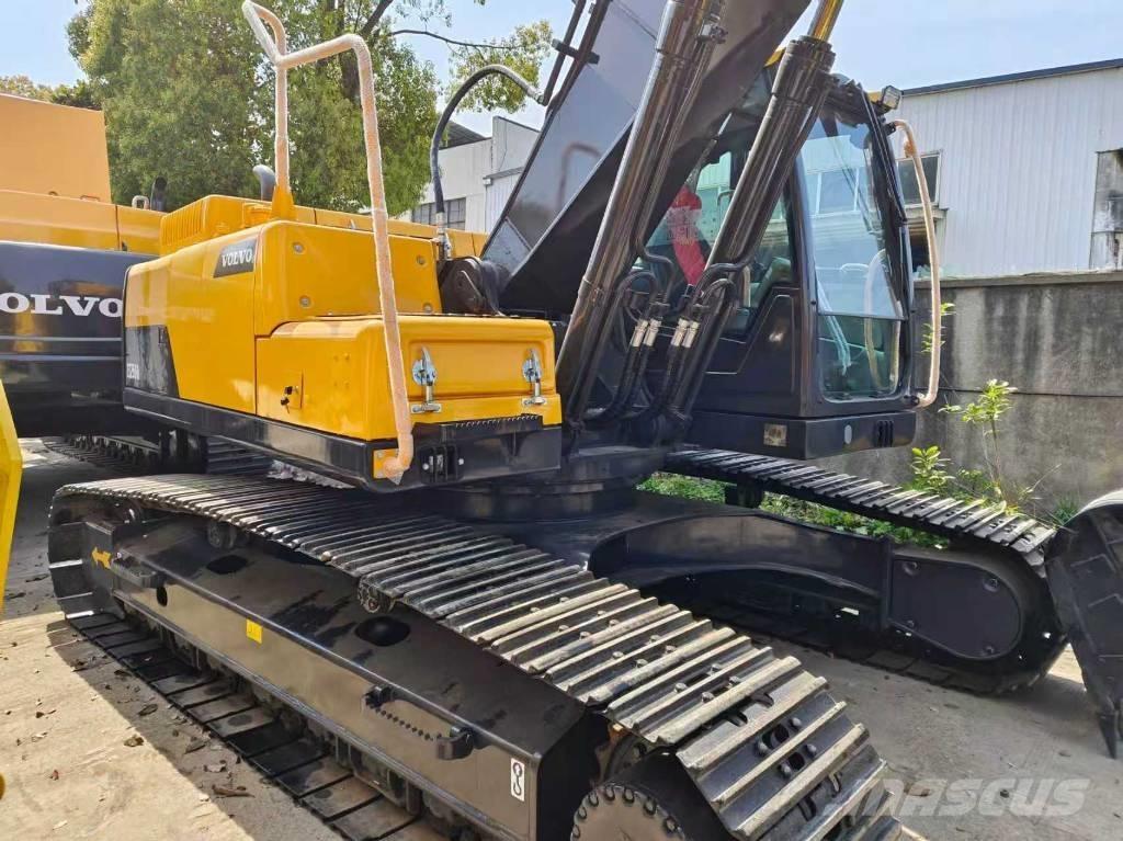 Volvo EC 250 D L Pásová rýpadla