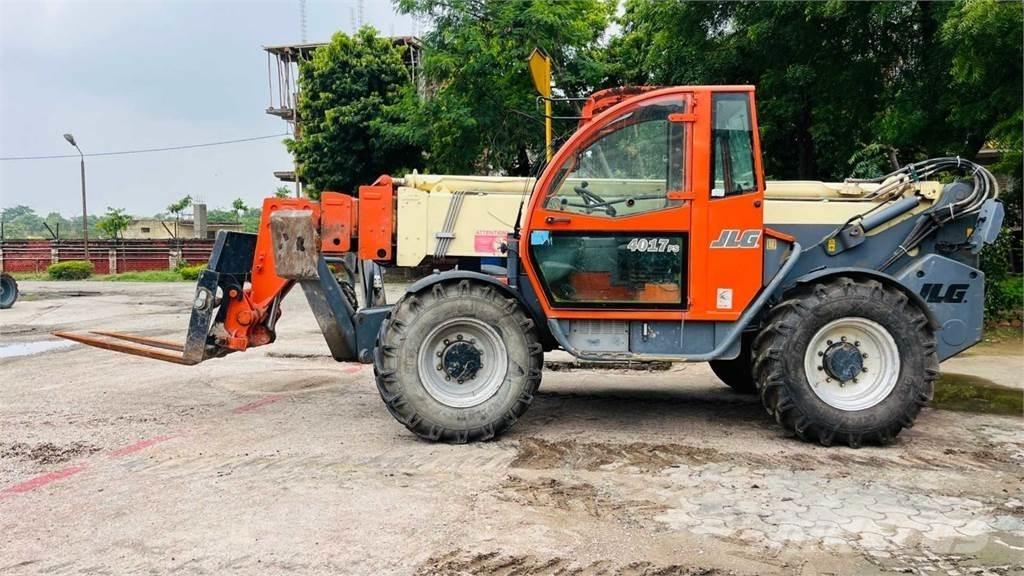 JLG 4017PS Teleskopické manipulátory