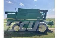 John Deere 9600 Sklízecí mlátičky