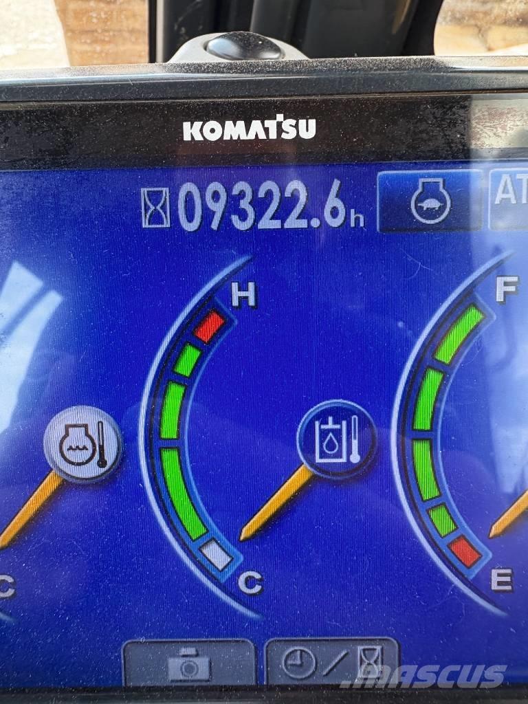 Komatsu PC 138 US Pásová rýpadla