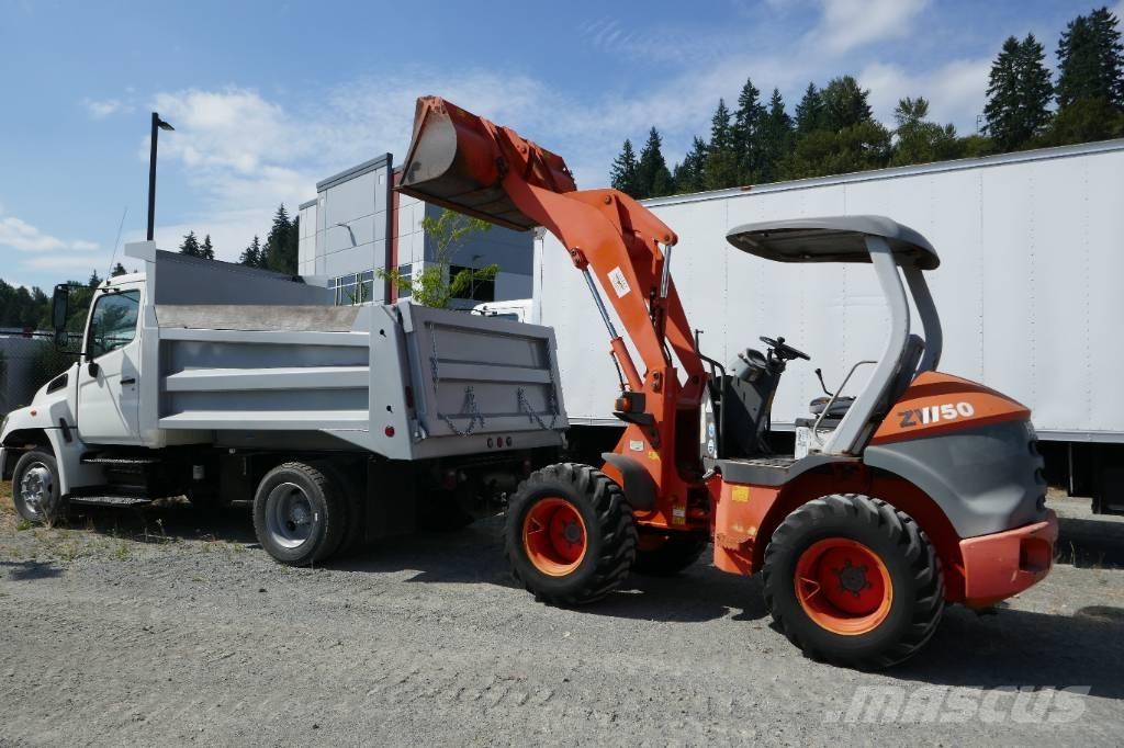 Hitachi ZW 50 Kolové nakladače