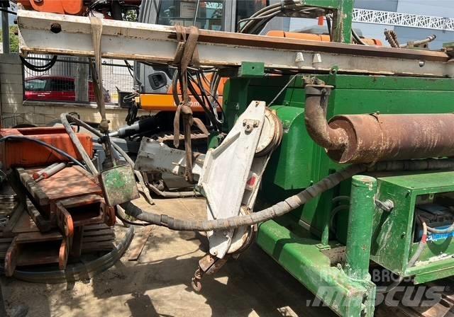 Boart Longyear DB520 Těžební zařízení