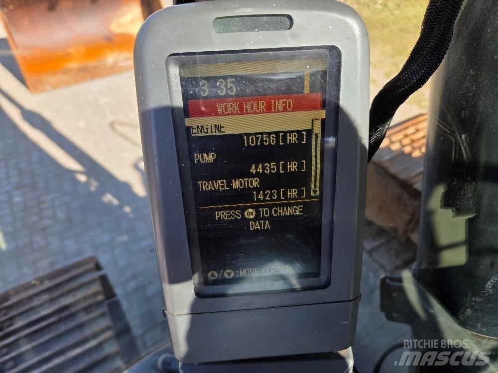 CAT 324DL Pásová rýpadla