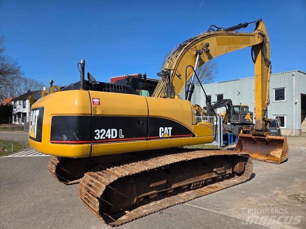 CAT 324DL Pásová rýpadla