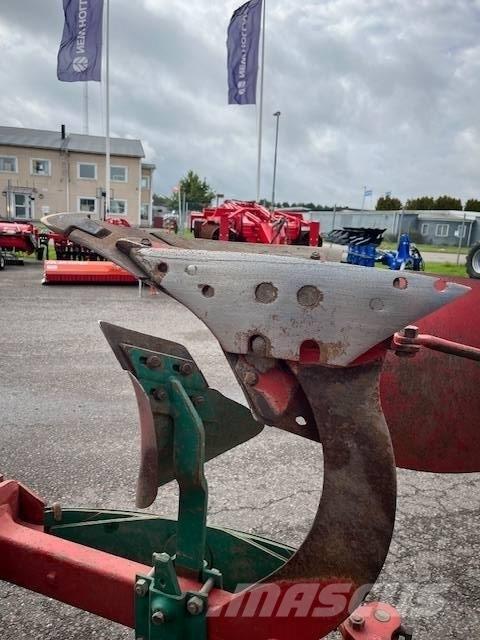 Kverneland EG85-300 Oboustranné pluhy