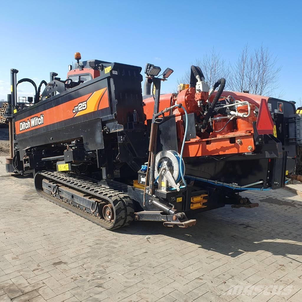 Ditch Witch JT 25 Horizontální vrtací zařízení