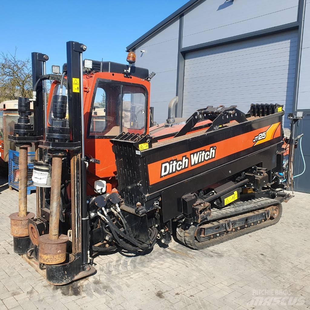 Ditch Witch JT 25 Horizontální vrtací zařízení