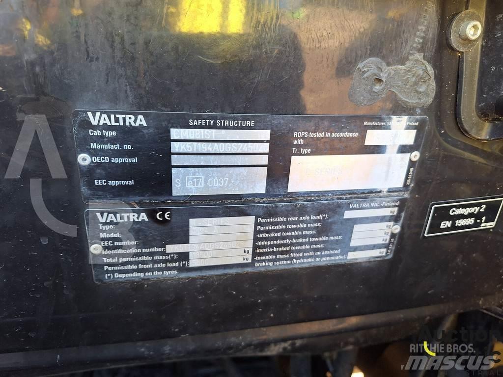 Valtra T 194 A Traktory