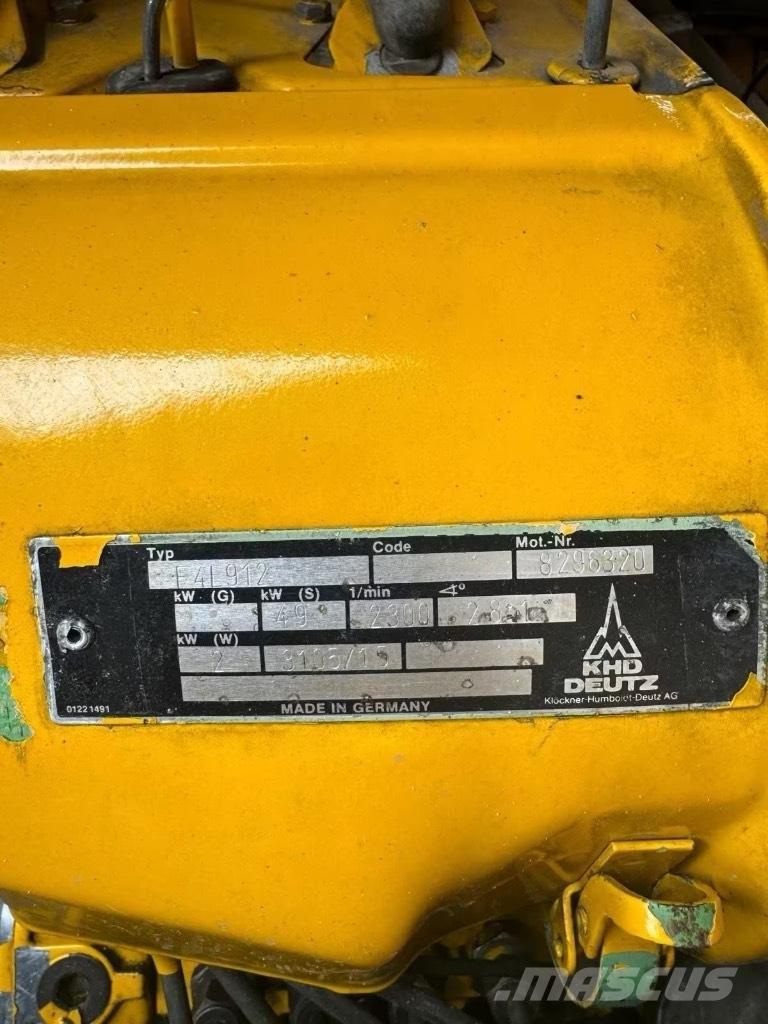 Atlas AR 72 Kolové nakladače