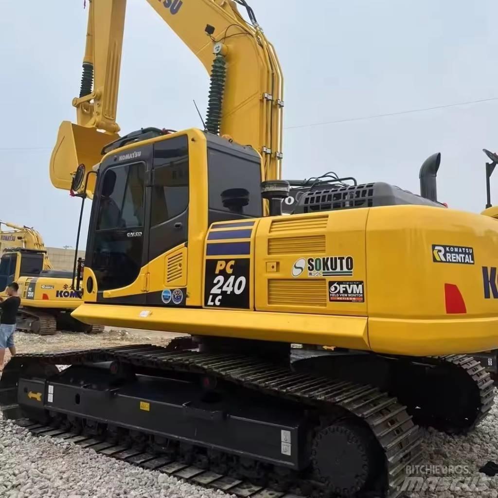Komatsu PC 240 Pásová rýpadla