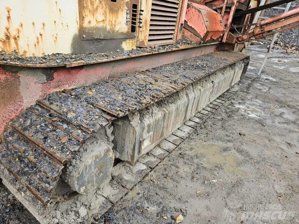 Sandvik QA 440 Mobilní třídiče