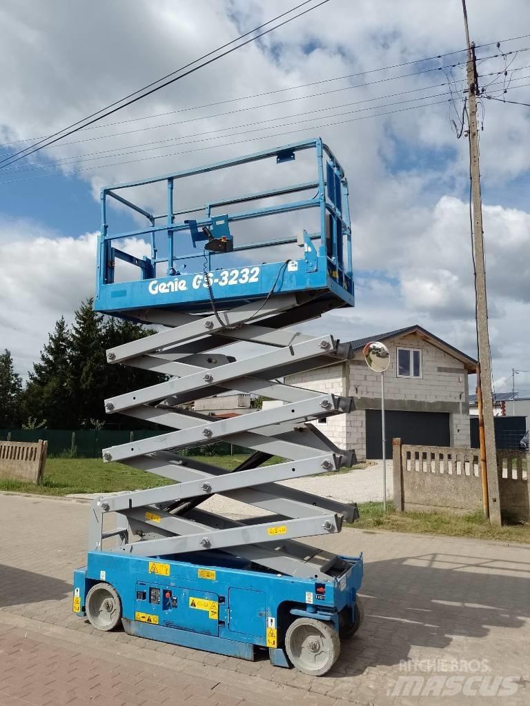 Genie GS 3232 Nůžková zvedací plošina