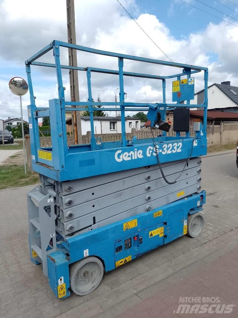 Genie GS 3232 Nůžková zvedací plošina