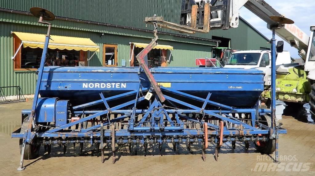 Nordsten CLB 350 Mechanické secí stroje