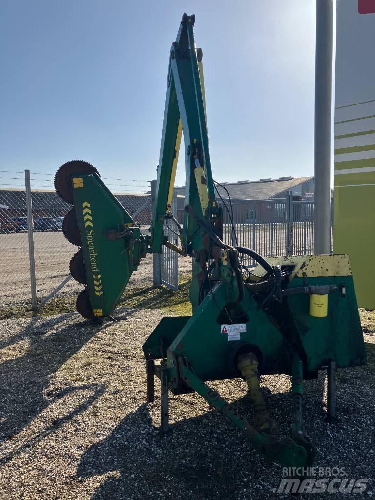 Spearhead Twiga 6000 Samojízdné sekačky