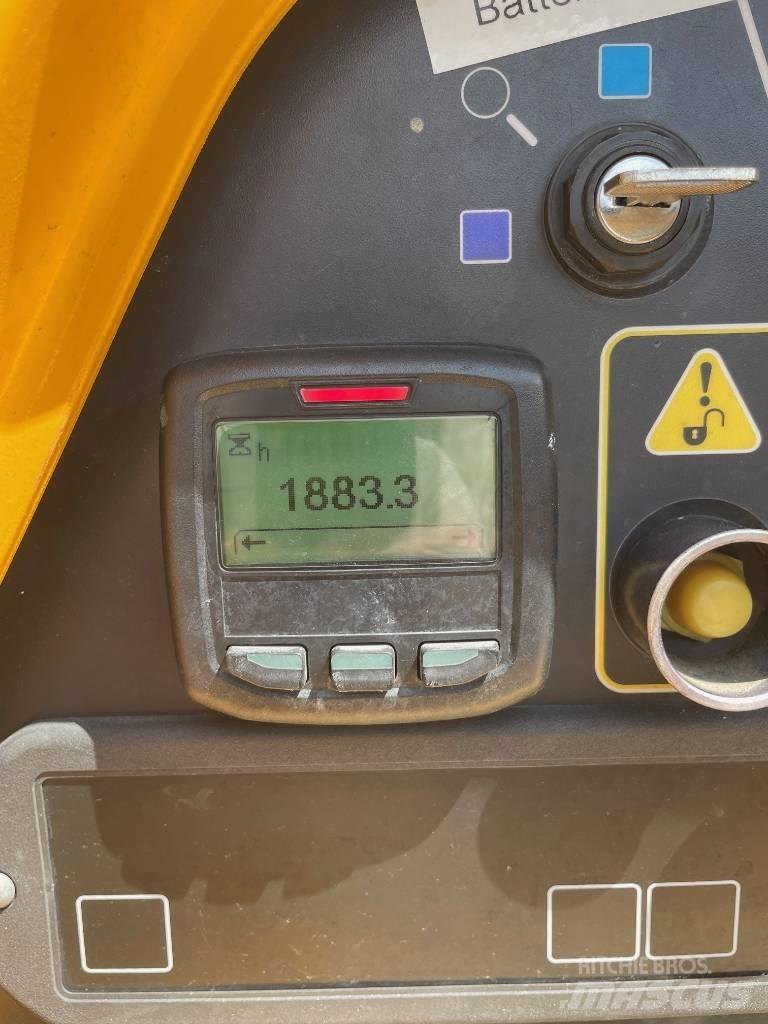 JLG 450 AJ Kloubové plošiny
