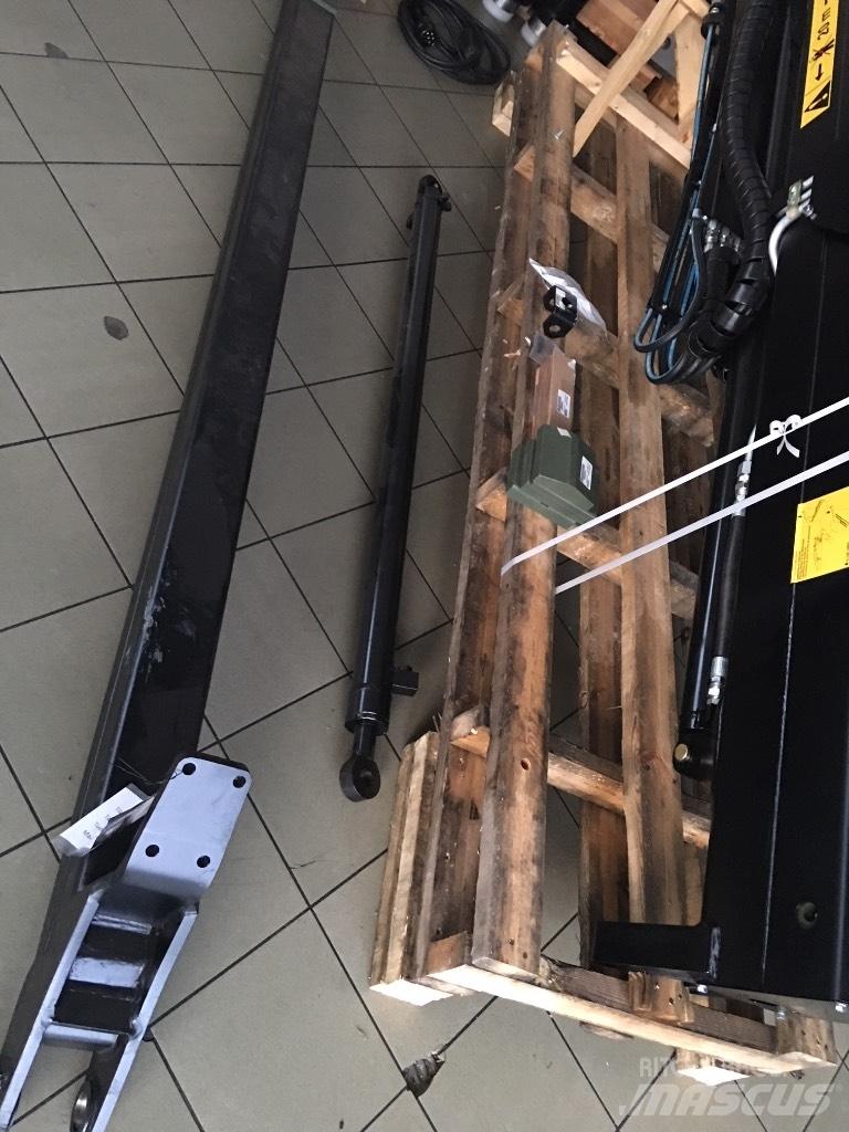 Loglift F036904 Vyvážecí traktory