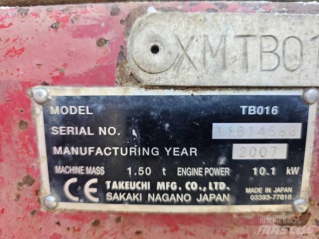 Takeuchi TB 016 Mini rýpadla < 7t