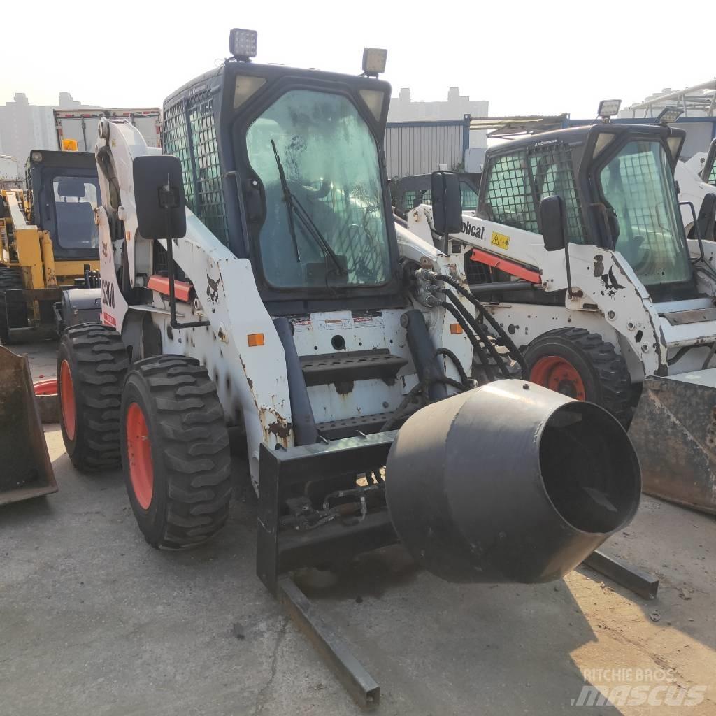 Bobcat S300 Smykem řízené nakladače