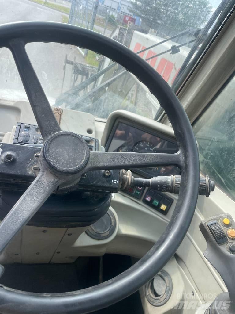 CLAAS Ranger 975 Teleskopické manipulátory