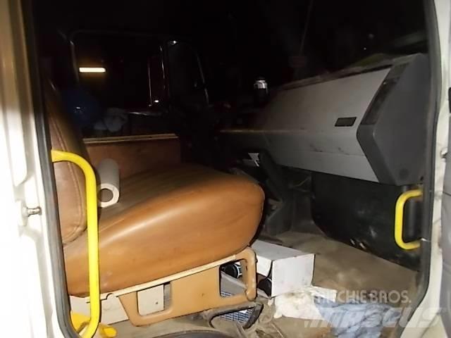 Freightliner L70 Další