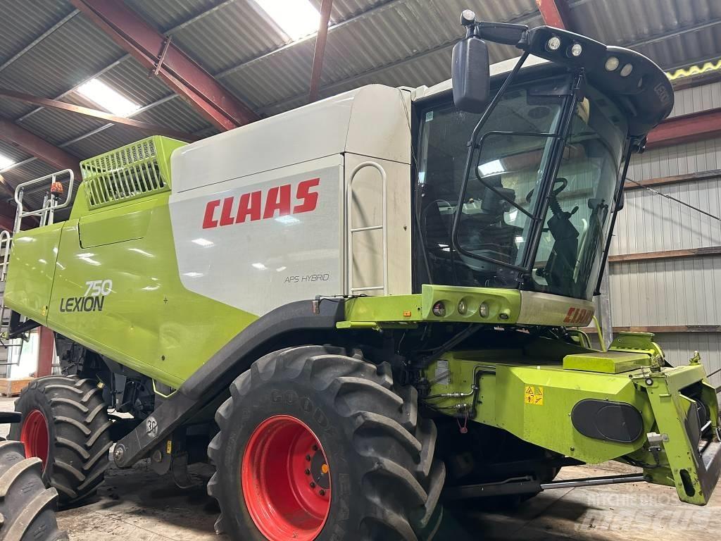 CLAAS Lexion 750 Sklízecí mlátičky